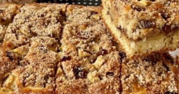 Με 2 μήλα φτιάχνεις το πιο αφράτο κέικ που έχεις δοκιμάσει