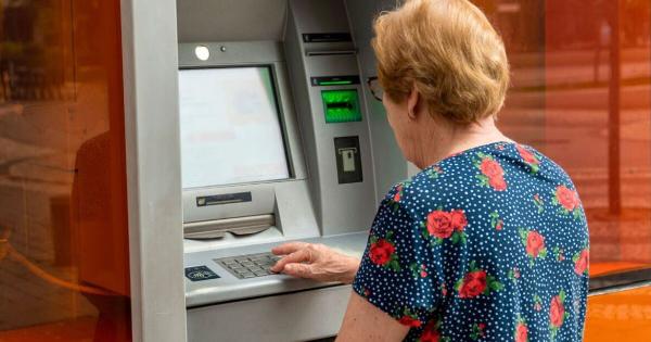 ΕΚΤΑΚΤΟ: ΝΕΑ ΒΟΜΒΑ ΜΕ ΤΙΣ ΣΥΝΤΑΞΕΙΣ