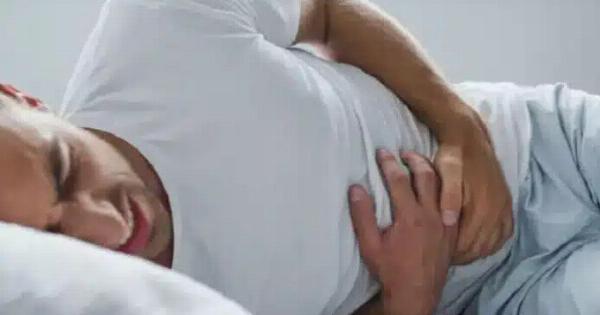 Καρκίνος στο λεπτό έντερο: Προσοχή στα συμπτώματα – Πολλοί τα αγνοούν για μήνες ως «κάτι ασήμαντο»