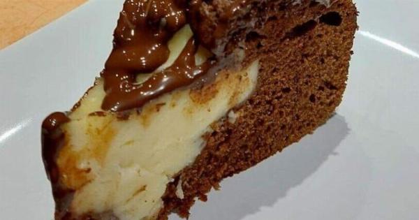 Σοκολατένιο κέικ με κρέμα πατισερί – εύκολη συνταγή