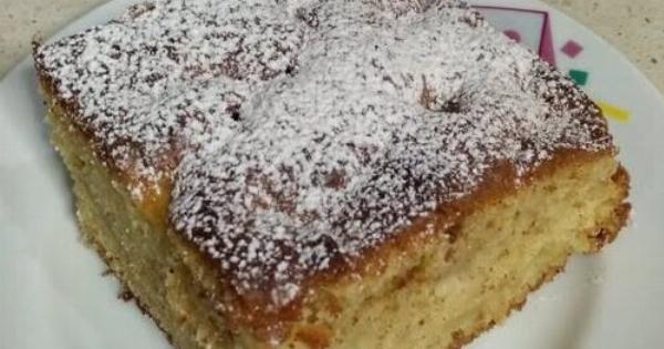 Η πιο αφράτη μηλόπιτα-κέικ που θα φτιάξετε ποτέ – Ζουμερή, αρωματική και έτοιμη σε 30 λεπτά