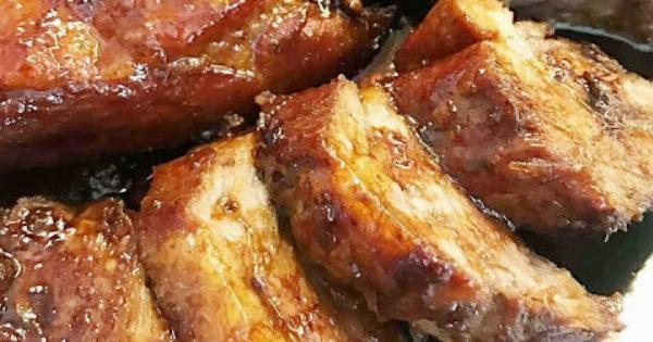 Χοιρινό στη γάστρα με μέλι και μουστάρδα που λιώνει στο στόμα – Το μυστικό είναι στη μαρινάδα!