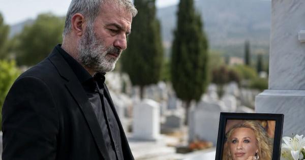 Λύγισε ο Τραϊανός Δέλλας: Η απόφαση που πήρε αμέσως μετά το τρίμηνο μνημόσυνο της Γωγώς