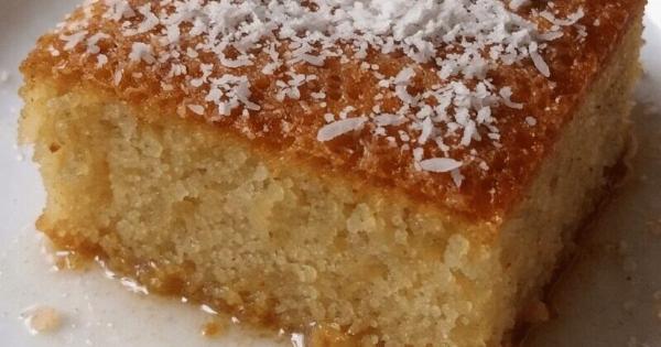 Το πιο ζουμερό ραβανί με γιαούρτι – δεν αποτυγχάνει ποτέ