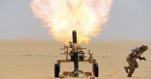 Πύρινος εφιάλτης στην Σαουδική Αραβία : Χτύπημα με μη επανδρωμένο αεροσκάφος μια ανάσα από τους Έλληνες στρατιώτες!