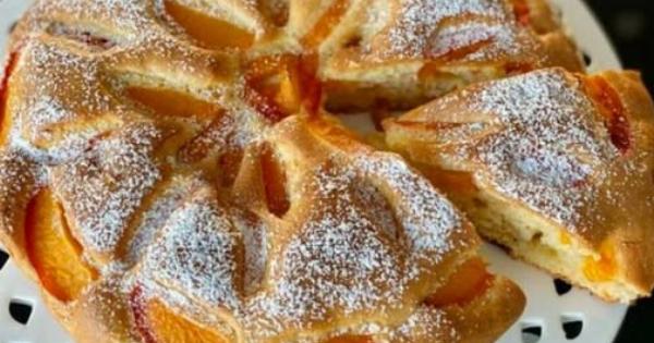 Το πιο εύκολο κέικ με βερίκοκα – Αφράτο, ζουμερό και έτοιμο σε 35 λεπτά