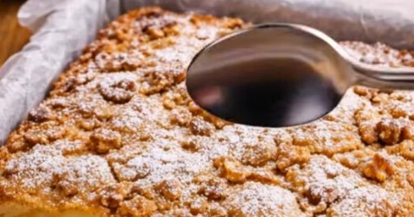 Το έφτιαξα την Κυριακή και ακόμα το σπίτι μου μυρίζει μήλο και κανέλα