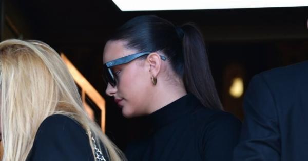 Συγκλονίζει ο επικήδειος της κόρης της Γωγώς Μαστροκώστα – «Αν υπάρχουν Άγγελοι ο δικός μου είσαι εσύ! Σ’ αγαπώ μαμά»