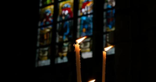 Επιτρέπεται το λούσιμο τη Μεγάλη Παρασκευή; Τι λέει ο κανόνας; Τι δεν κάνουμε ποτέ, αυτήν την ημέρα