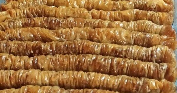 Το σαραγλί που γίνεται τραγανό και μελωμένο σαν ζαχαροπλαστείου