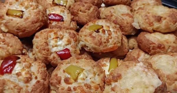 Τα πιο αφράτα αλμυρά μπισκότα που θα φτιάξεις – Δεν μένει ούτε ένα