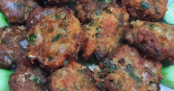 Το μυστικό για νηστίσιμους ντοματοκεφτέδες που δεν λιώνουν στο τηγάνι