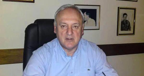 Σταύρος Γεωργίου: Αυτές είναι οι 16χρονες δίδυμες κόρες του – Η συγκινητική φωτογραφία τους στο γραφείο που βρέθηκε νεκρός