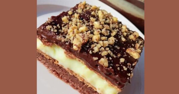 Το γλυκό των 10 λεπτών που έχει ξετρελάνει το ίντερνετ – πανεύκολο, ελαφρύ και απίστευτα νόστιμο!