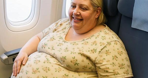 Στο αεροπλάνο, ένα κορίτσι απαίτησε να με κατεβάσουν λόγω του βάρους μου – αλλά εκδικήθηκα με τρόπο που δεν θα ξεχάσει ποτέ
