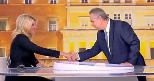Βασίλης Χιώτης: Αιφνιδίασε on air τη Σία Κοσιώνη και την αποχαιρέτησε στο τελευταίο της δελτίο στον ΣΚΑΪ – «Τιμή μου»