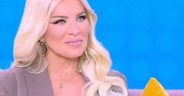 ΣΤΟ ΝΟΣΟΚΟΜΕΙΟ Η ΚΑΤΕΡΙΝΑ ΚΑΙΝΟΥΡΓΙΟΥ