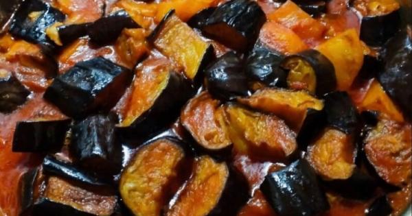 Μελιτζάνες με πατάτες γιαχνί – απλό, νηστίσιμο και απίστευτα νόστιμο