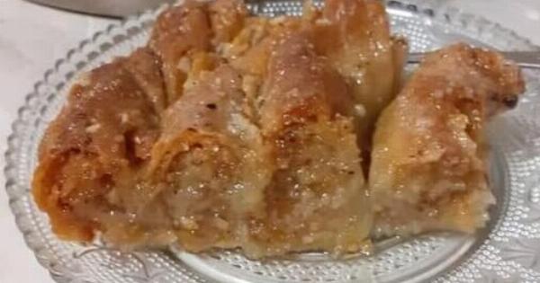 Πλατσέντα Μυτιλήνης παραδοσιακή – γλυκό με φύλλο, καρύδια και μέλι