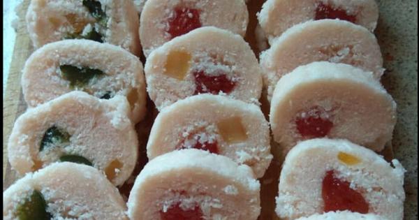 Νηστίσιμα Ινδοκάρυδα με Γλυκό Κουταλιού – Το Γλυκάκι Ψυγείου που Εξαφανίζεται σε Λεπτά