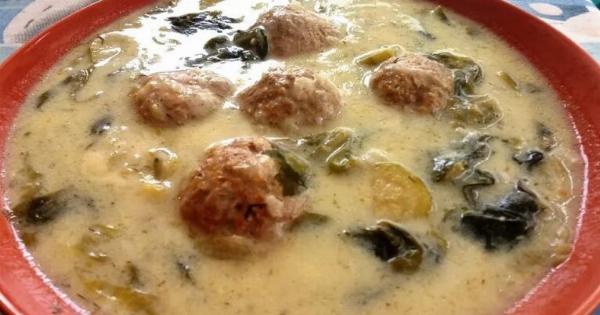 Γιουβαρλάκια φρικασέ Μυτιλήνης – πιάτο γεμάτο άρωμα και παράδοση