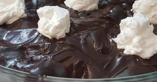 Το προφιτερόλ με κρουασάν που έκανα και έγινε χαμός – δεν έμεινε ούτε κουταλιά