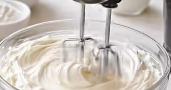 Η γιαγια μου μου δίδαξε πως να φτιάχνω την καλύτερη μαρέγκα και τώρα το μαθαίνω σε εσάς