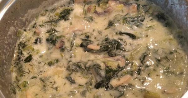 Μαγειρίτσα με μανιτάρια – η νηστίσιμη εκδοχή που θα σε εκπλήξει