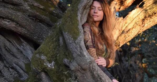 Πέθανε η αγαπημένη τραγουδίστρια: Το συγκλονιστικό “αντίο” του συντρόφου της