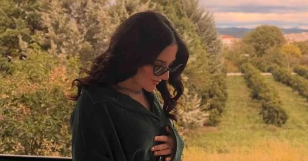ΕΚΠΛΗΞΗ ΣΤΗΝ ΕΛΛΗΝΙΚΗ SHOWBIZ: ΑΓΑΠΗΜΕΝΗ ΤΡΑΓΟΥΔΙΣΤΡΙΑ ΘΑ ΓΙΝΕΙ ΜΑΜΑ ΓΙΑ 1Η ΦΟΡΑ!