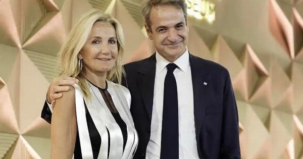 Σάλος με το πανάκριβο φόρεμα της Μαρέβας που θυμίζει με χαρτί υγείας