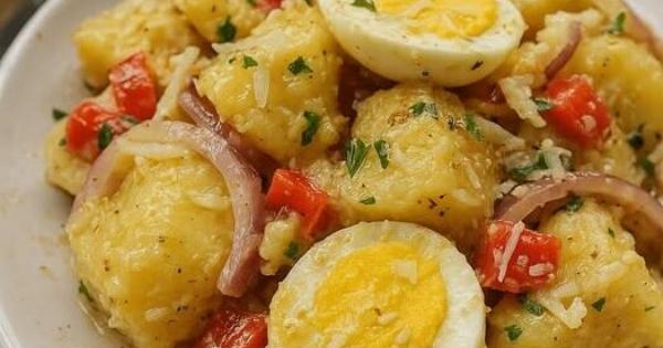 Η πατατοσαλάτα που τρως για βραδινό χωρίς τύψεις — έτοιμη σε χρόνο μηδέν!