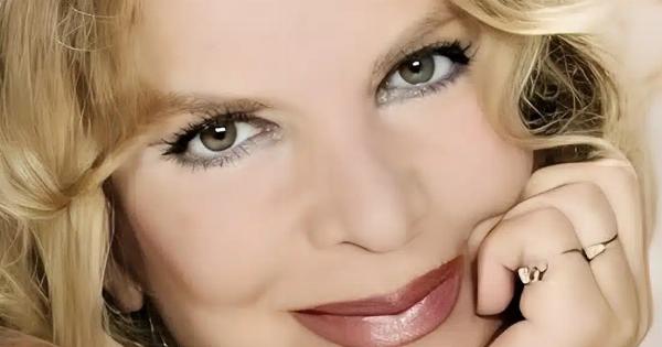 Πέθανε πρωί με Αλτσχάιμερ η όμορφη τραγουδίστρια με τις πολλές επιτυχίες