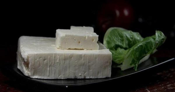 Προσοχή: Ο ΕΦΕΤ ανακαλεί φέτα λόγω Listeria – Μην την καταναλώσετε