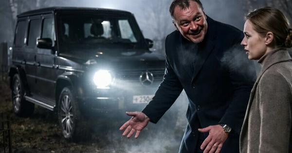 Ο σύζυγος πήγε τη γυναίκα του νύχτα στο νεκροταφείο, την οδήγησε μπροστά σε έναν φρεσκοσκαμμένο λάκκο και είπε ψυχρά: «Αυτή η θέση είναι για σένα». Από φόβο και απόγνωση η γυναίκα δέχτηκε τους όρους του, αλλά αργότερα έκανε κάτι μετά το οποίο ο ίδιος βρέθηκε γονατιστός μπροστά της, ικετεύοντας για συγχώρεση