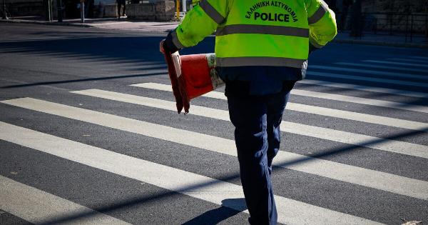 ΕΚΤΑΚΤΟ ΤΩΡΑ: ΈΧΟΥΜΕ ΔΙΑΚΟΠΗ ΚΥΚΛΟΦΟΡΙΑΣ ΣΤΗΝ ΑΘΗΝΑ – ΕΠΙΣΗΜΟ