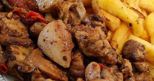 Ζουμερή τηγανιά κοτόπουλου – Έτοιμη σε λίγα λεπτά