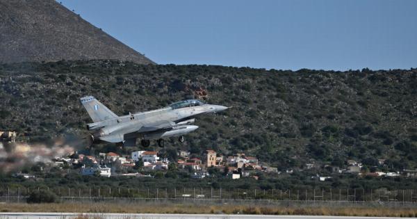 ΕΚΤΑΚΤΟ ΤΩΡΑ ΣΤΗΝ ΤΟΥΡΚΙΑ: Σηκώθηκαν οι ελληνικές «οχιές» στο Αιγαίο