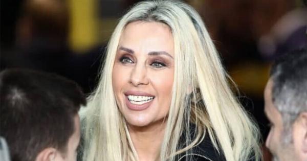 Γωγώ Μαστροκώστα: Νοσηλεύεται σε σοβαρή κατάσταση