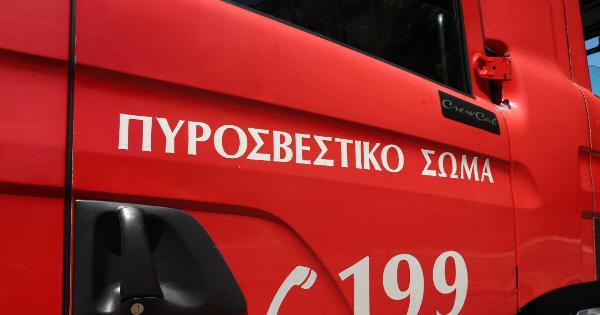 ΕΚΤΑΚΤΟ: Φωτιά τώρα στο Κρατικό Νοσοκομείο Νίκαιας