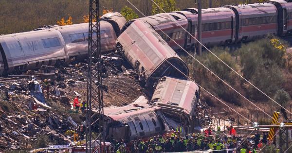 Τραγωδία δίχως τέλος: Στους 64 οι νεκροί από την σύγκρουση των τρένων – Πόσοι αγνοούνται