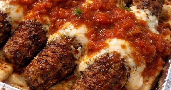 Σπιτικό γιαουρτλού σαν του μαγαζιού – πιο ζουμερό και πιο νόστιμο