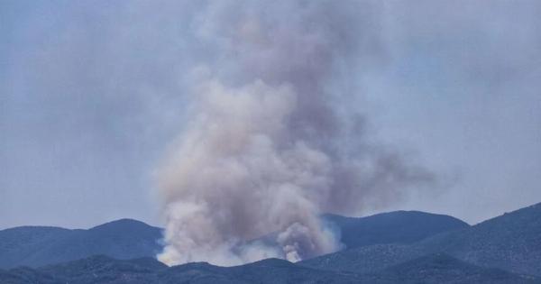 Μεγάλη φωτιά τώρα στην Ελλαδα – Ήχησε το «112» για εκκένωση πολλών οικισμών