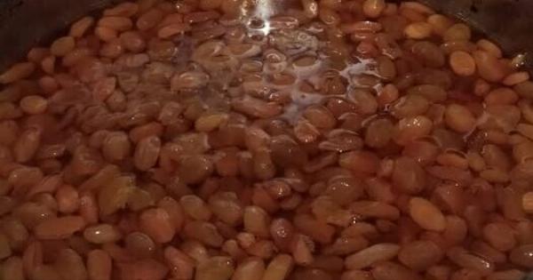 Γλυκό σταφύλι που δένει μόνο του – Πανεύκολο