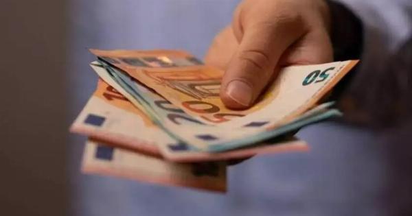 ΕΚΤΑΚΤΟ: Ανατροπή με τις συντάξεις Απριλίου – Τι θα γίνει με τις πληρωμές