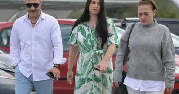 Σε κλίμα βαθιάς συγκίνησης η κηδεία της Κίλις Σφακιανάκη ήταν όλο δάκρυα και αναμνήσεις