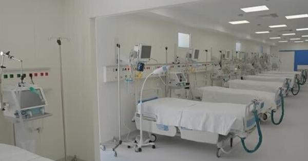 Πετρετζίκης: Έτσι θα βάψεις τέλεια κόκκινα αυγά, χωρίς «νερά», που δεν ξεβάφουν και χωρίς να σπάσει ούτε 1 – Πόσων ημερών πρέπει να ‘ναι