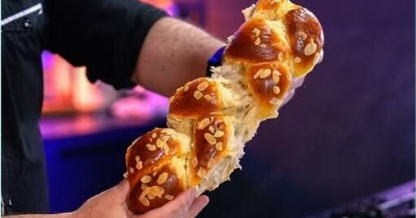 Αφράτα πασχαλινά τσουρέκια με ίνες – Επαγγελματική συνταγή