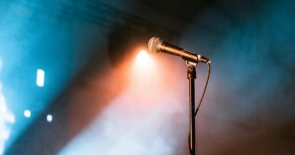 Ποιος είναι ο Έλληνας τραγουδιστής που κατηγορείται – Σoκ δημοσίευμα αποκαλύπτει πληροφορίες