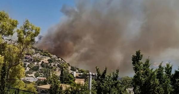 ΕΚΤΑΚΤΟ: Φωτιά τώρα στην Αττική – Απανωτά 112 για εκκένωση, διακοπή κυκλοφορίας
